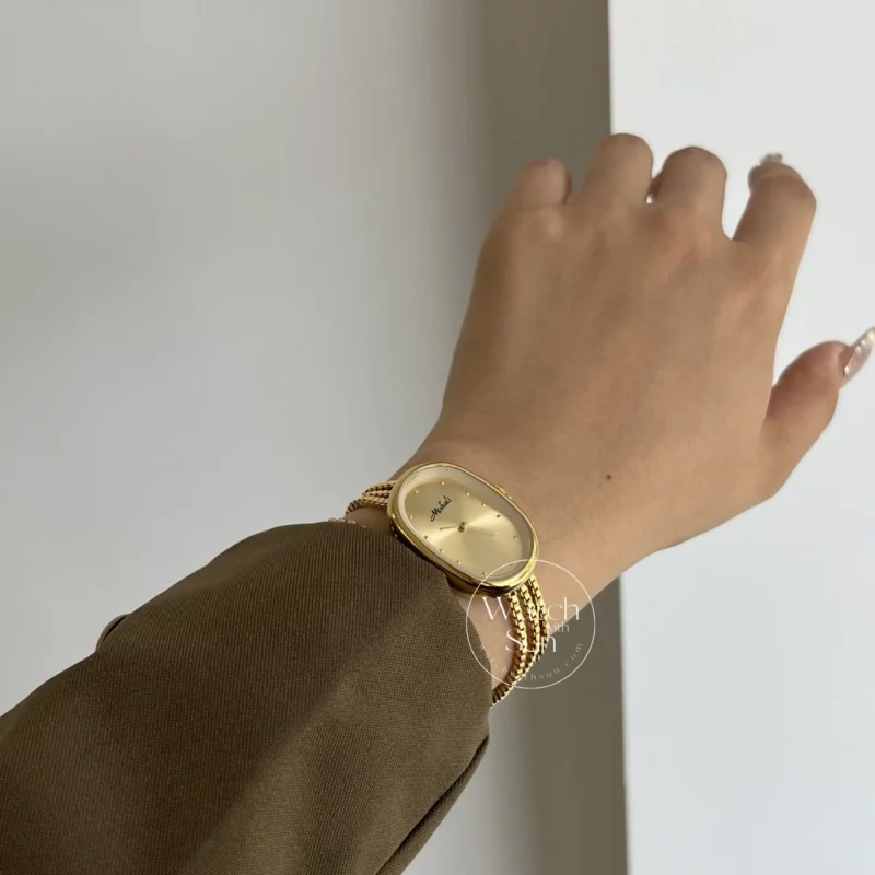 Minimalist Oval Big Face Thin Chain Bracelet Watch