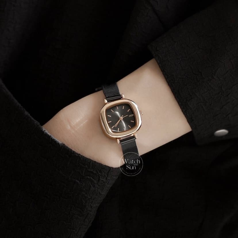 Minimalist Style Square Face Stainless Steel Women's Watch