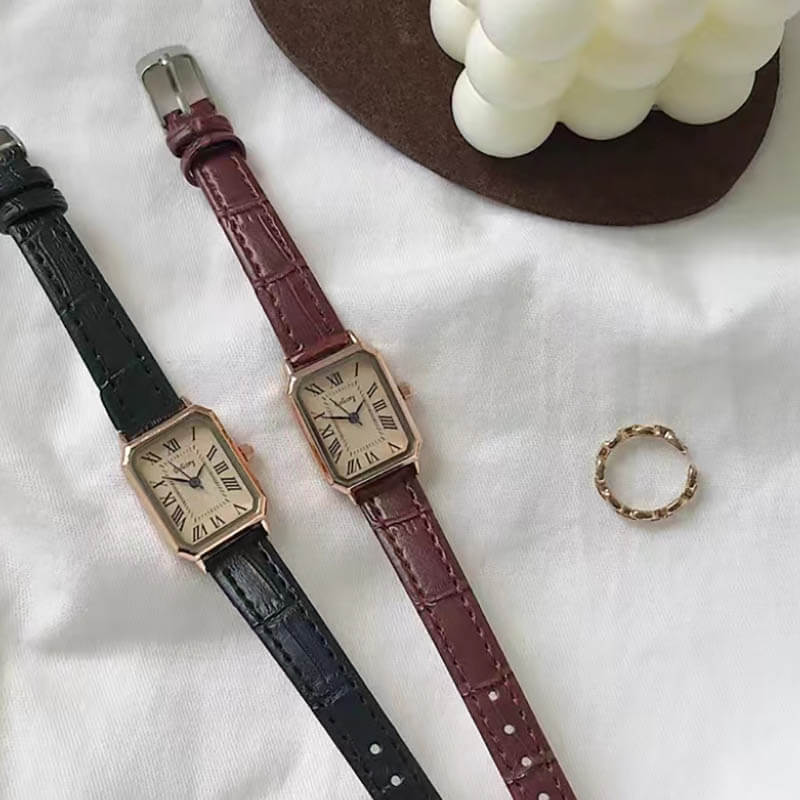 Square face watch with two kinds of band colors