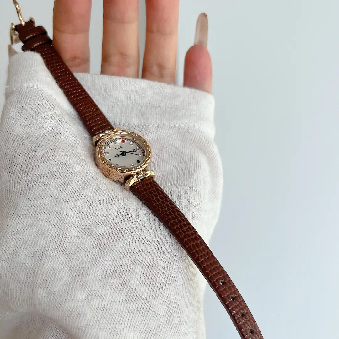 Dainty Brown/Black Round Leather Ladies' Watch
