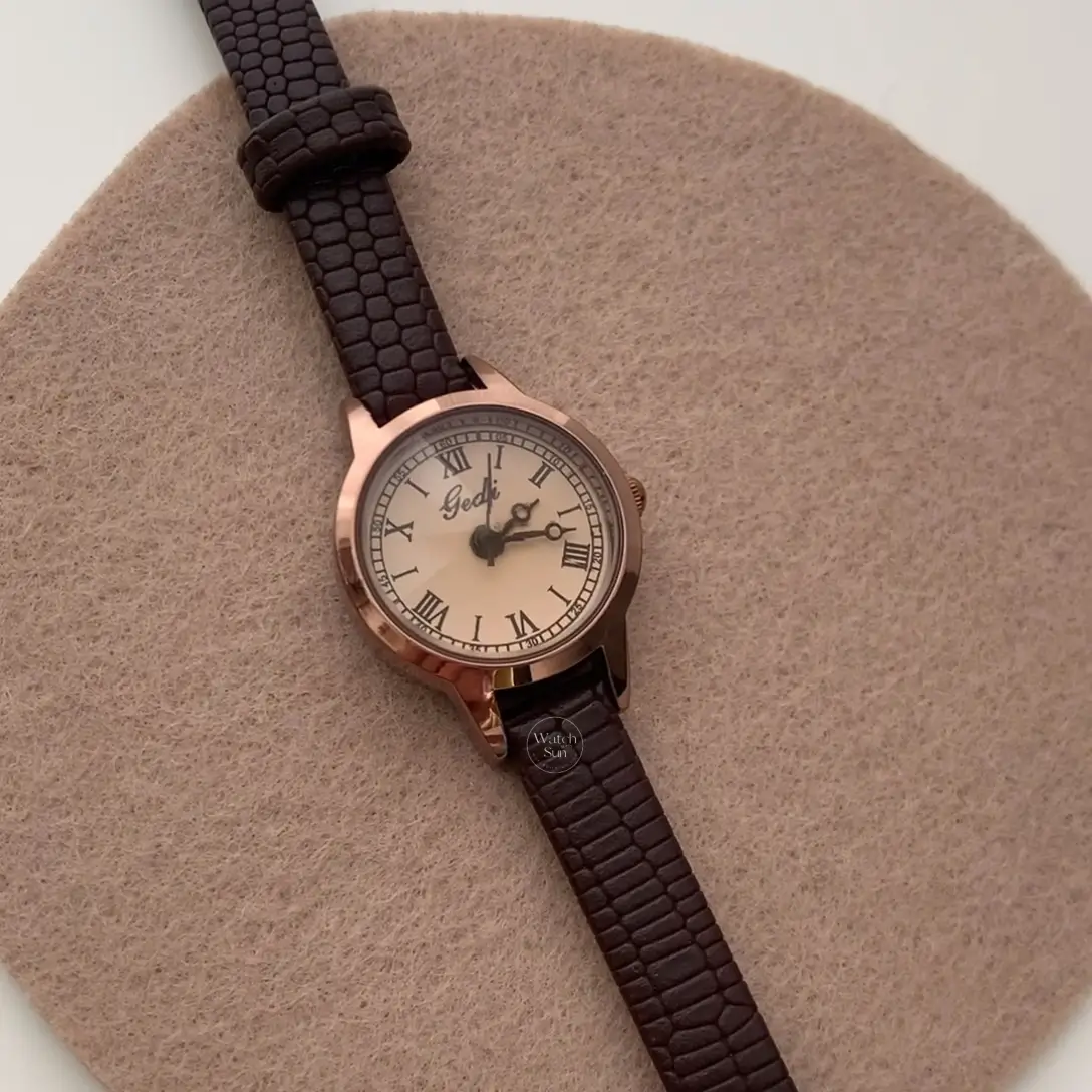 Vintage Style Small Round Face Genuine Leather Watch for Women