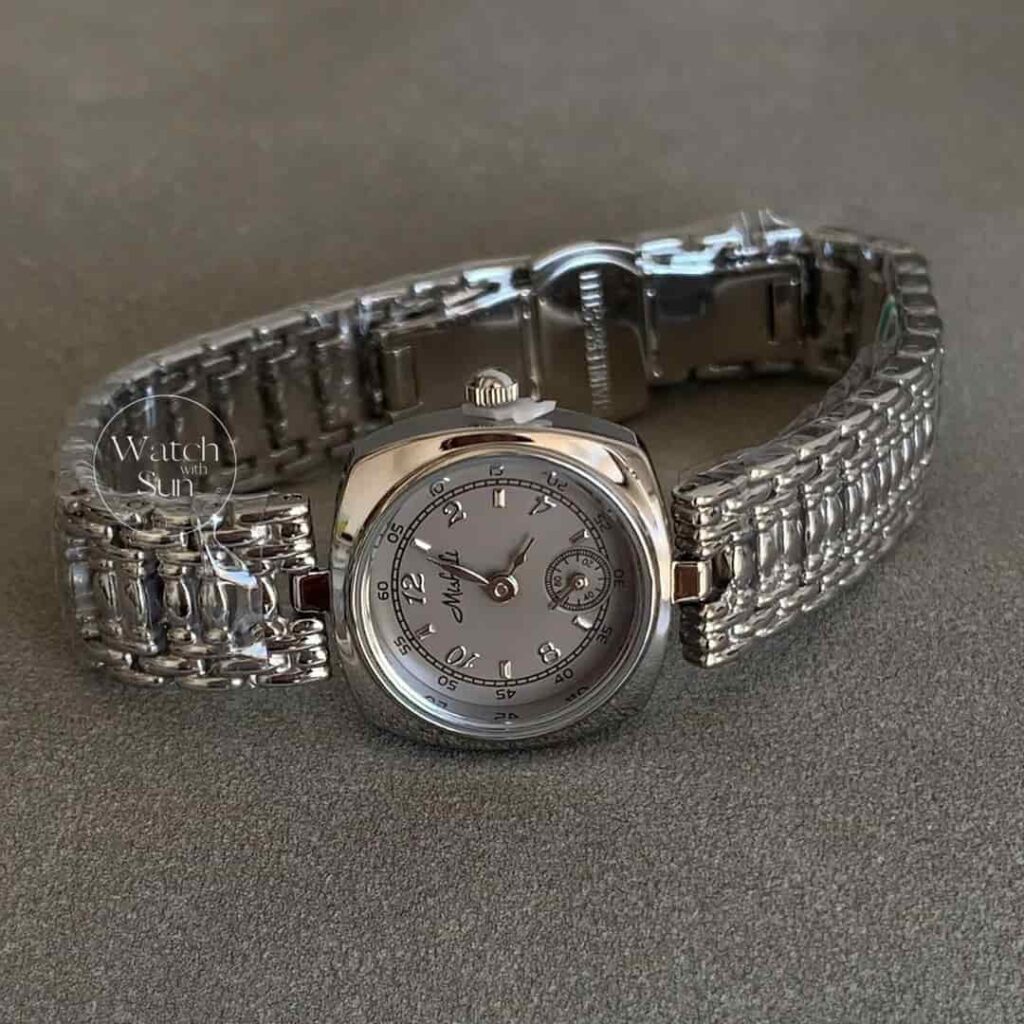 Vintage Style Square Face Gold/Silver Bracelet Watch for Women ...