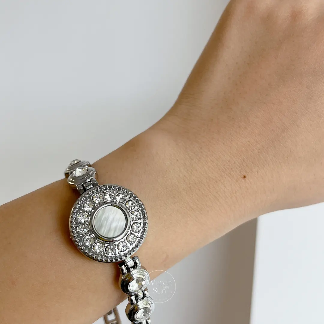 Medieval Style Gold/Silver Round Flip Bracelet Watch