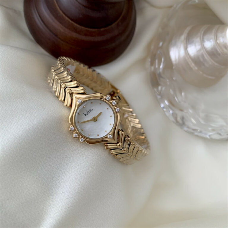 Vintage Style Gold/Silver Round Stainless Steel Bracelet Watch ...