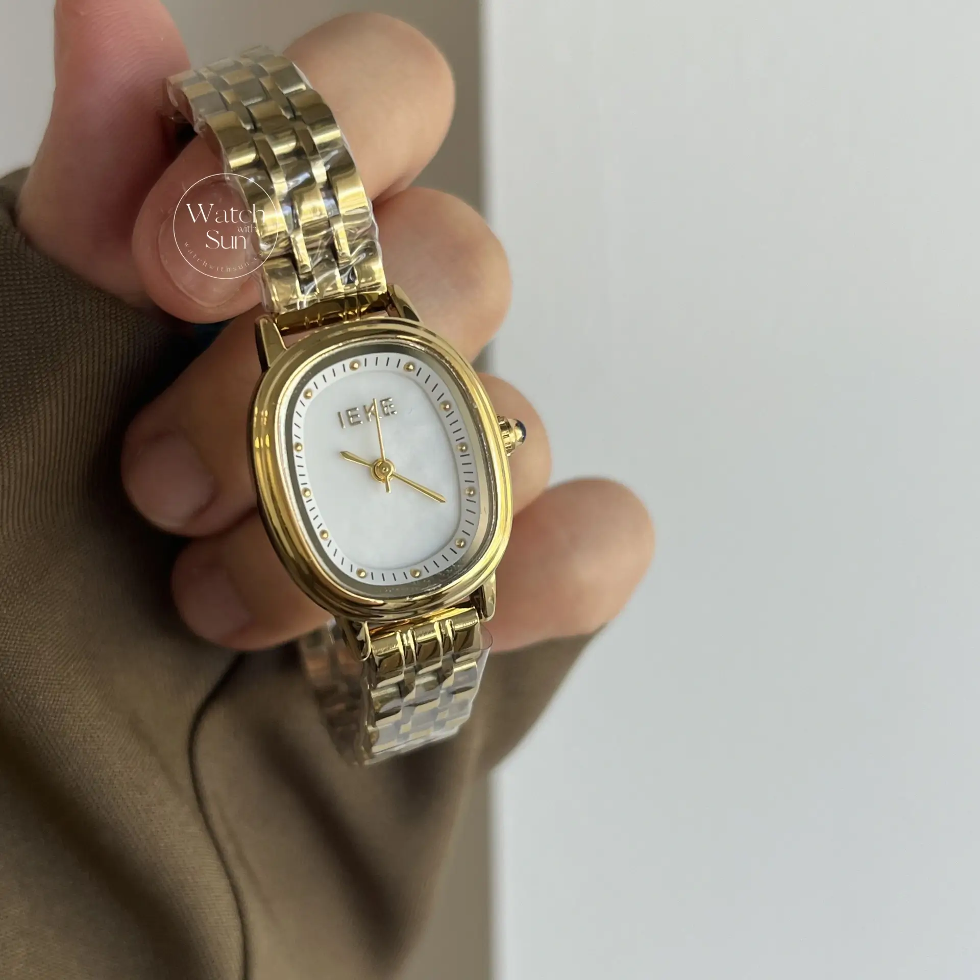 Vintage Gold/Silver Oval Face Bracelet Watch