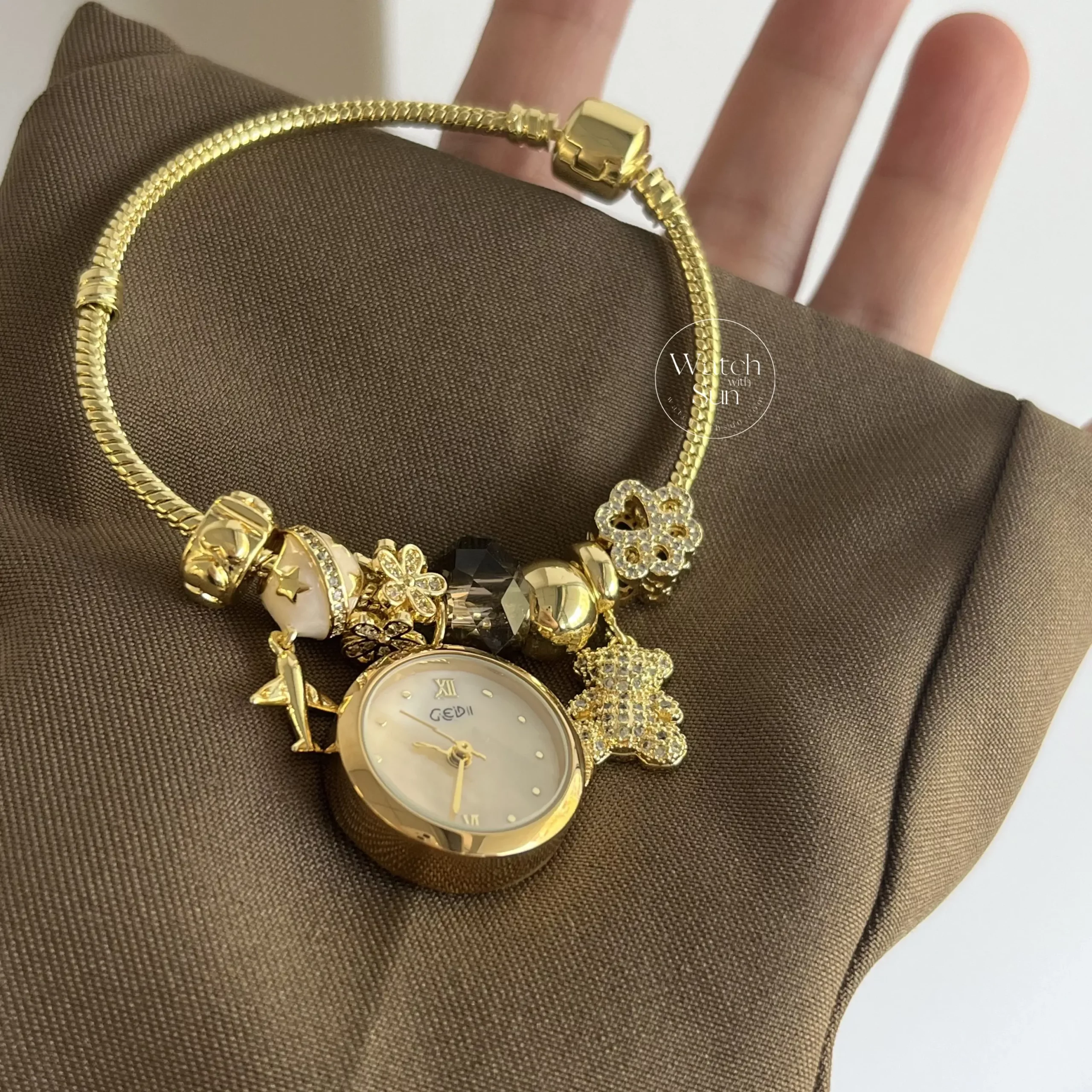 Dainty Gold Round Charms Bracelet Watch