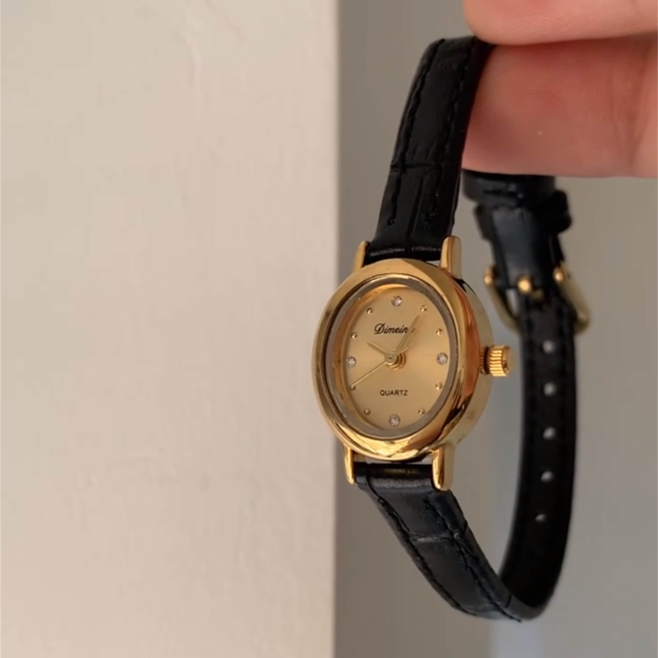 ladies small gold watch