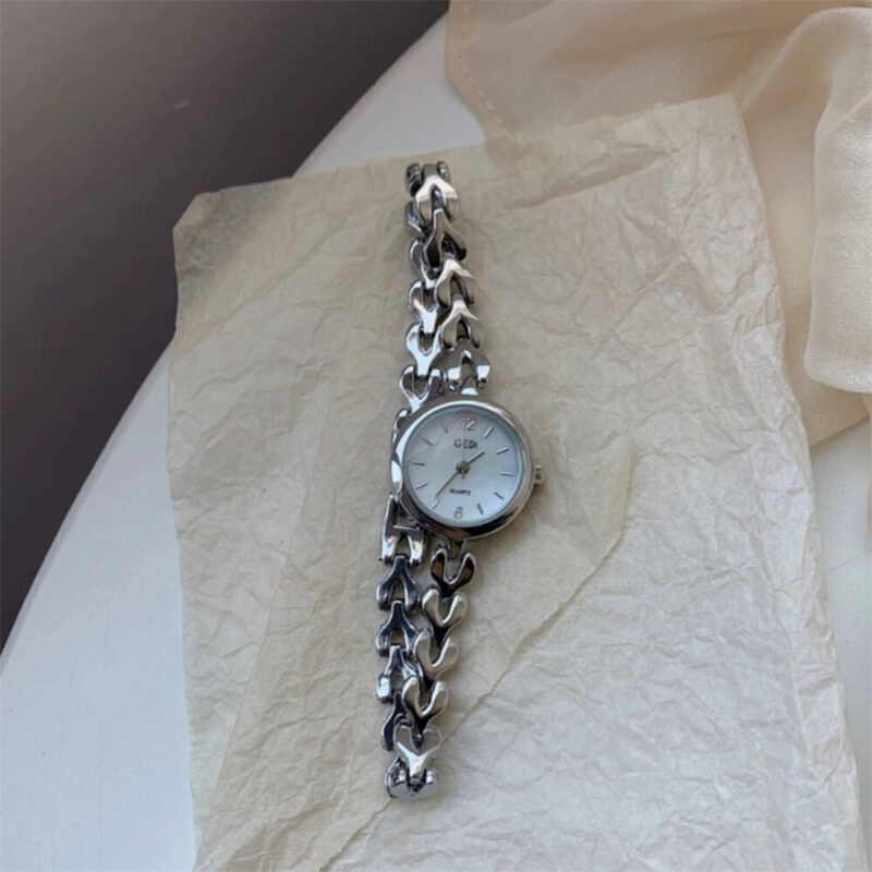 Vintage Style Gold/Silver Round Bracelet Watch