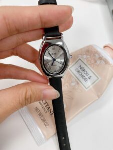 Classic Oval Face Brown/Black Leather Watch