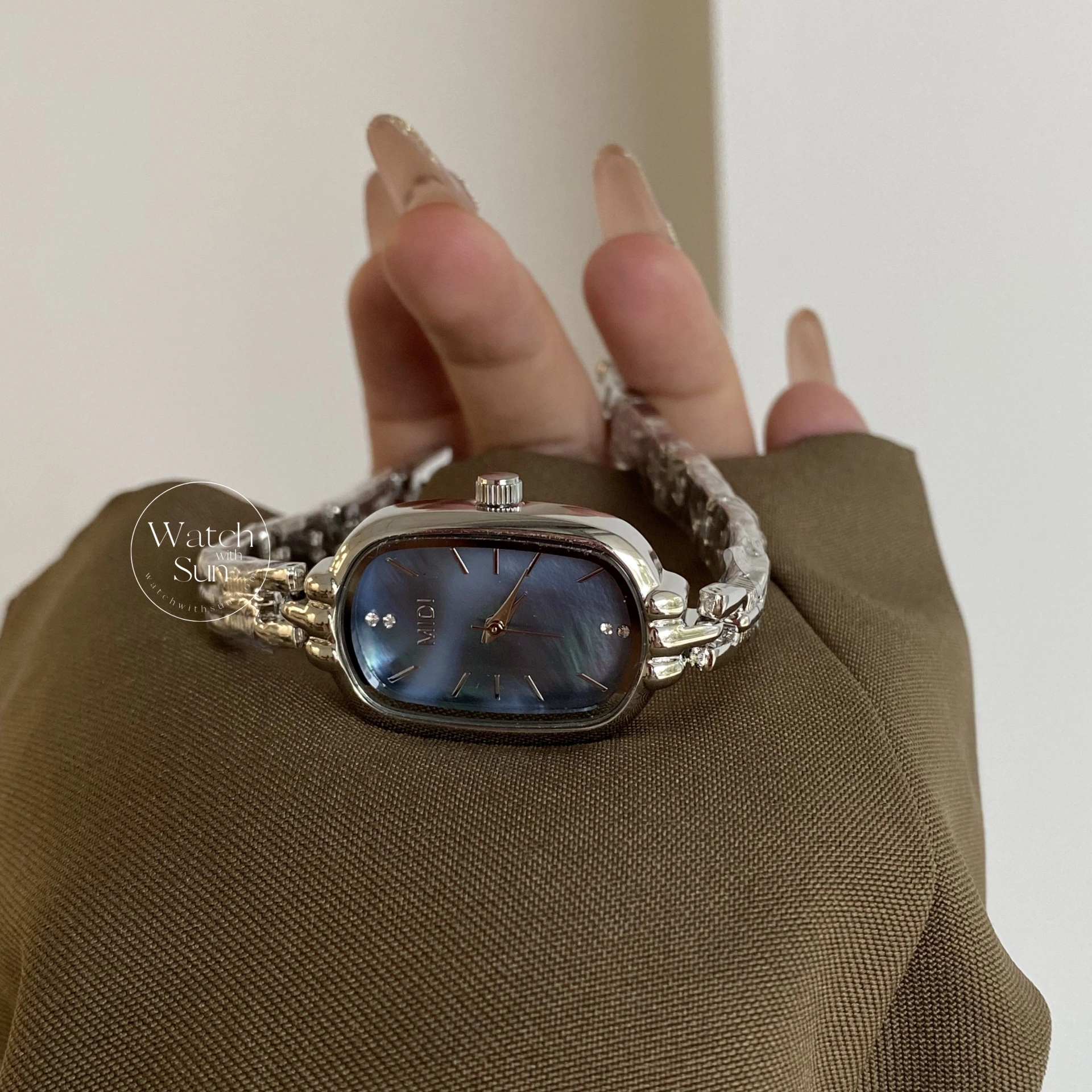 Dainty Silver-Blue Mother of Pearl Bracelet Ladies Watch