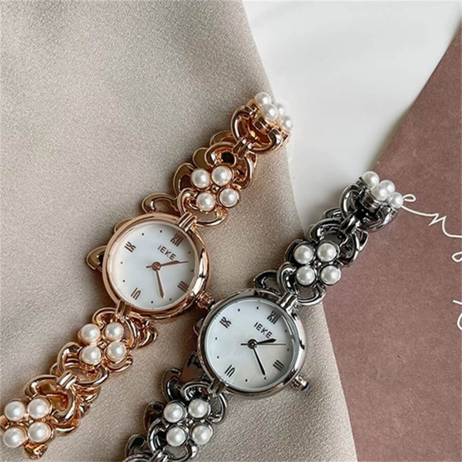 Round Face Chic Pearl Bracelet Watch