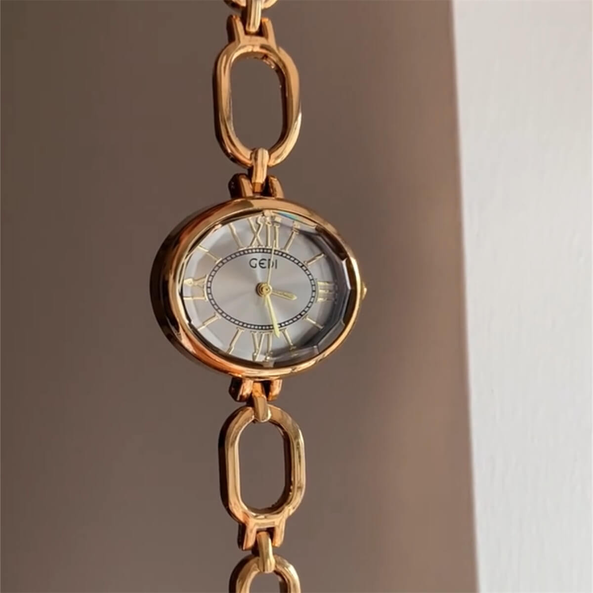 Women’s Oval Face Gold Bracelet Watch