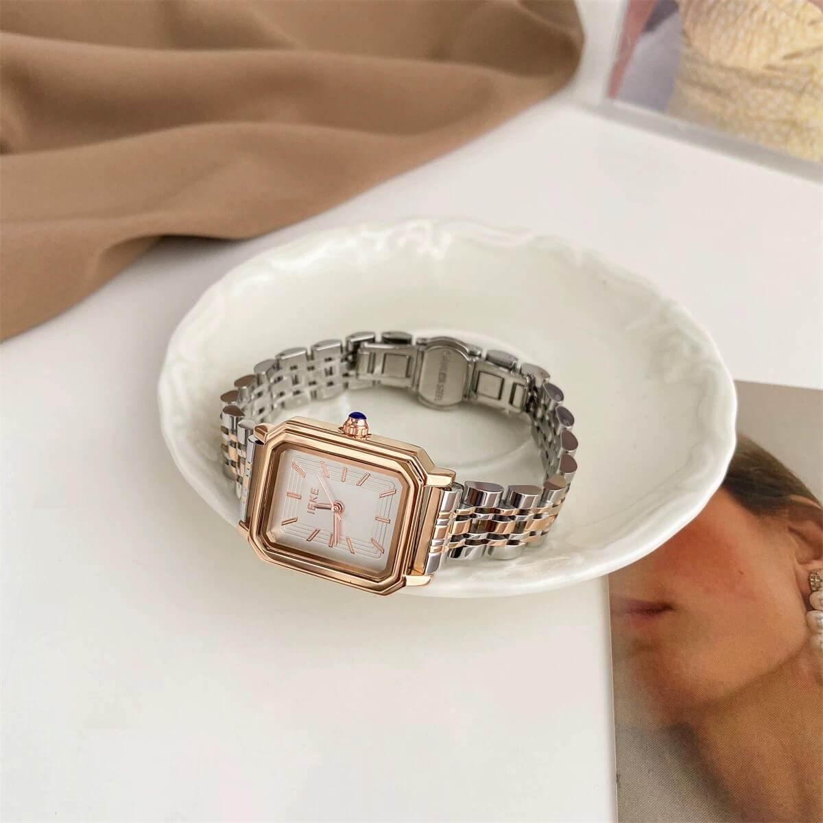 Vintage Style Square Face Gold/Silver Bracelet Watch