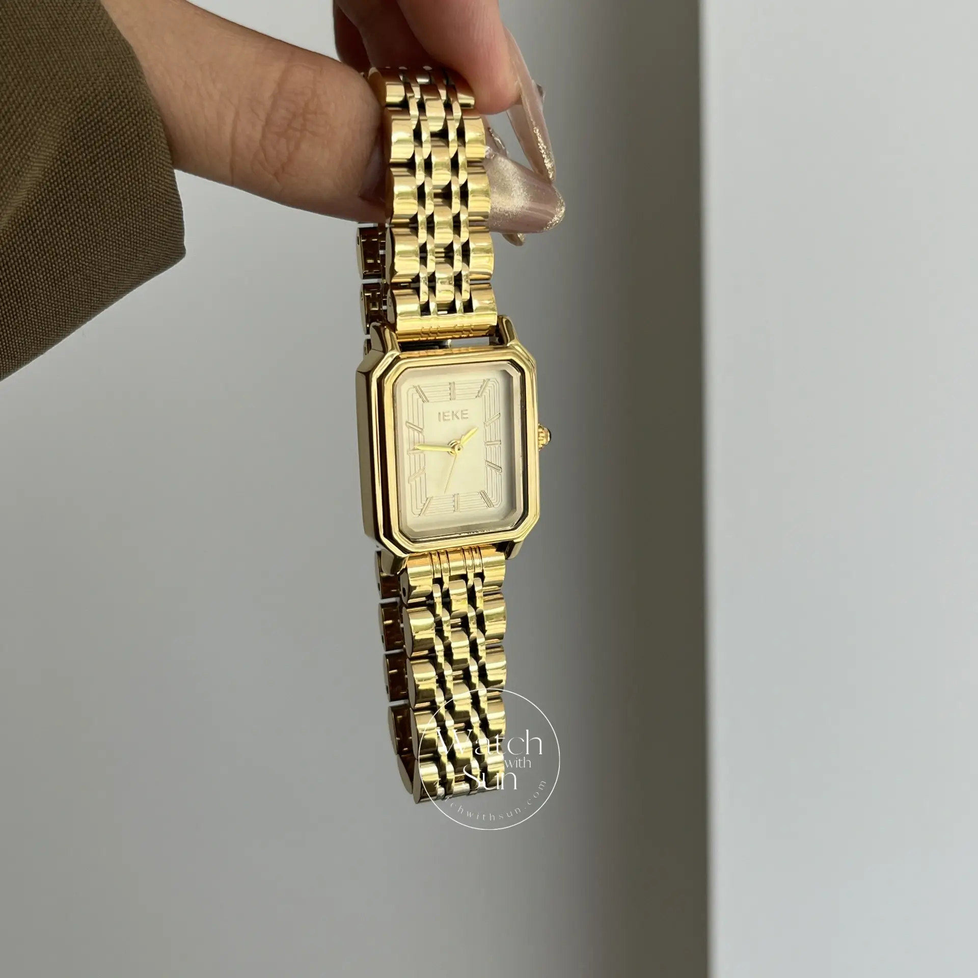 Vintage Style Square Face Gold/Silver Bracelet Watch