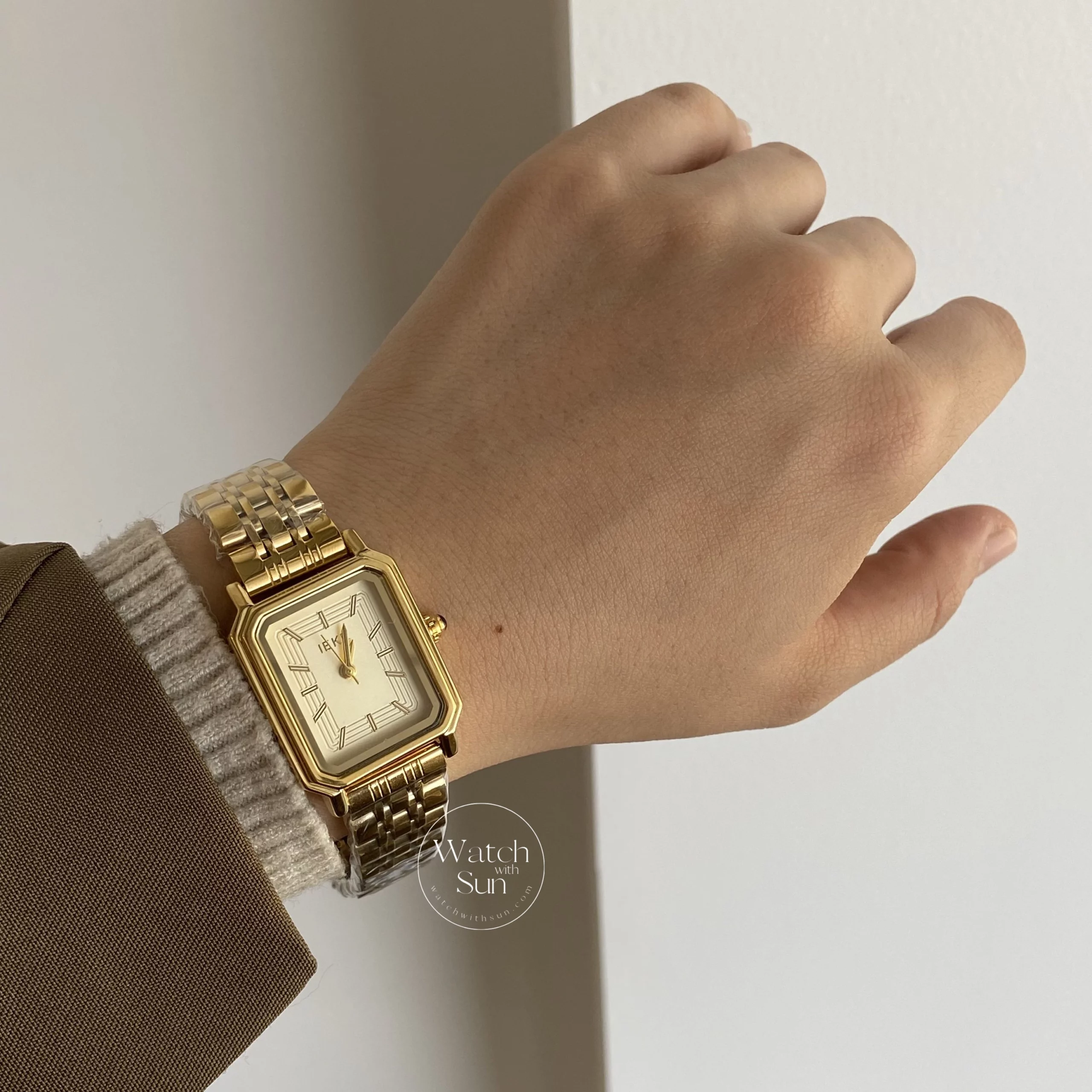 Vintage Style Square Face Gold/Silver Bracelet Watch