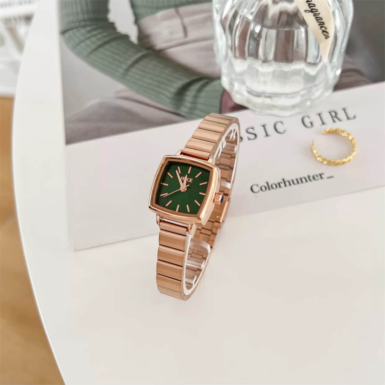 Vintage Style Square Face Golden Bracelet Ladies Watch