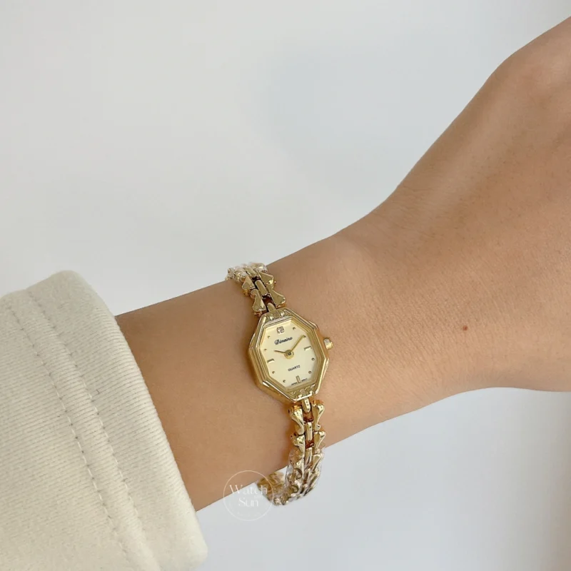 Vintage Style Small Face Bracelet Watch