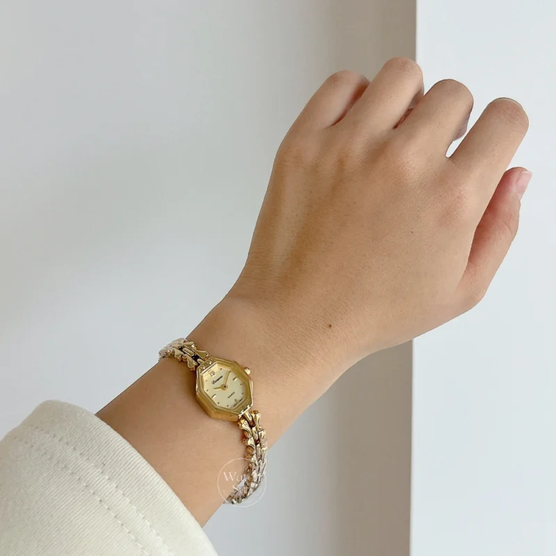 Vintage Style Small Face Bracelet Watch