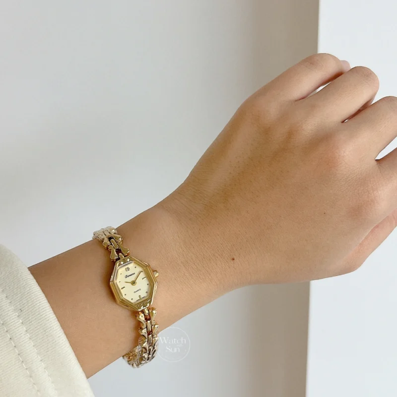 Vintage Style Small Face Bracelet Watch