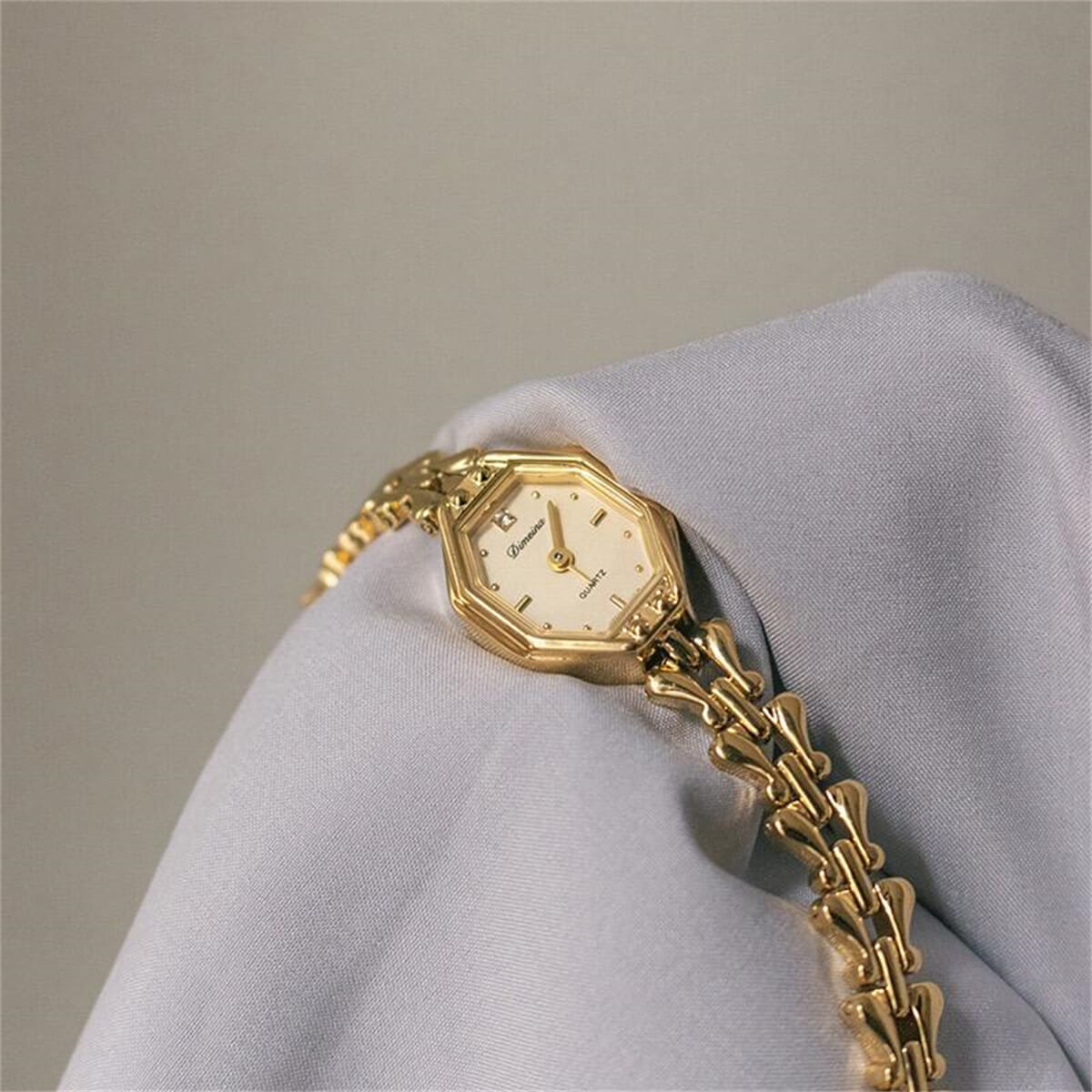 Irregular small face bracelet watch