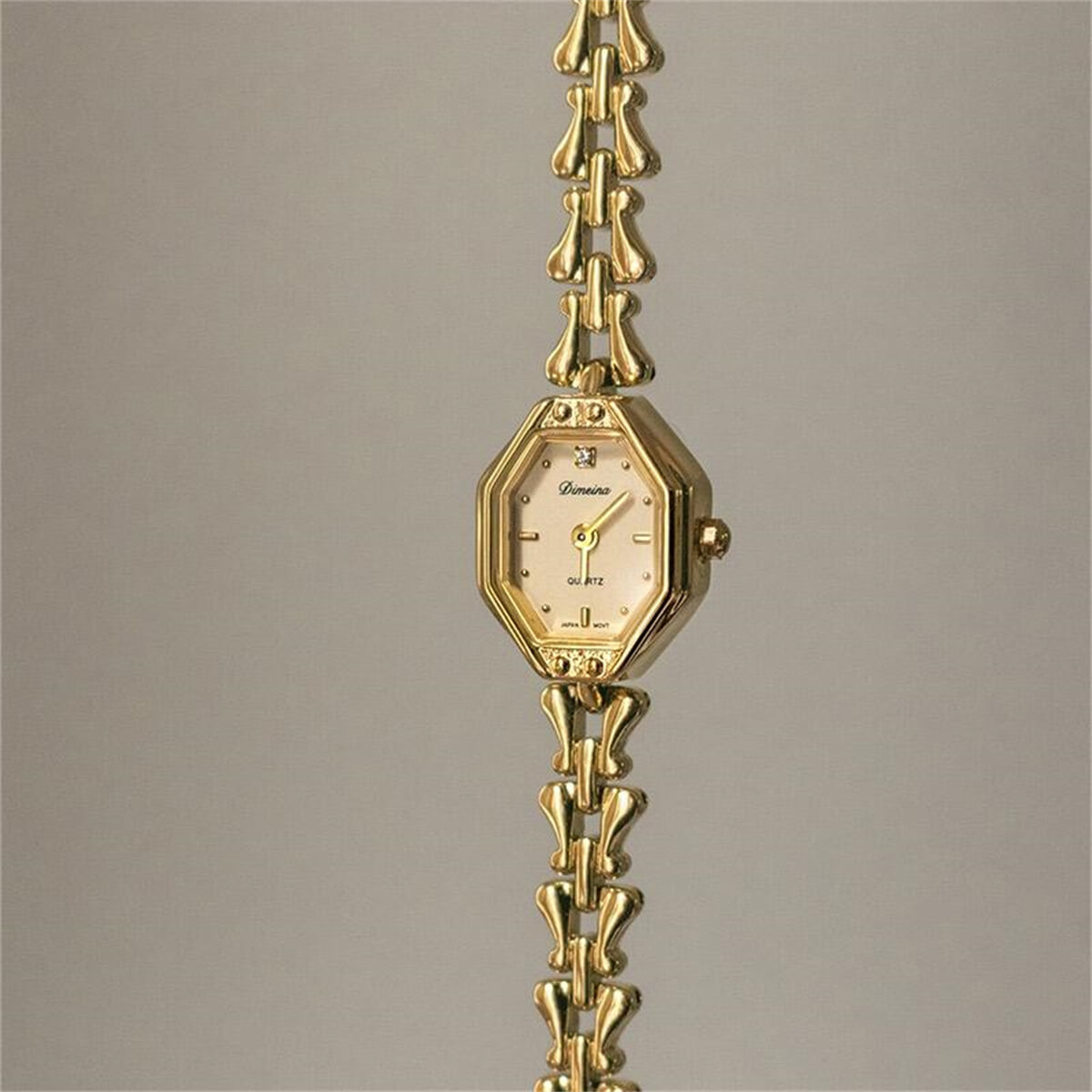 Irregular small face bracelet watch