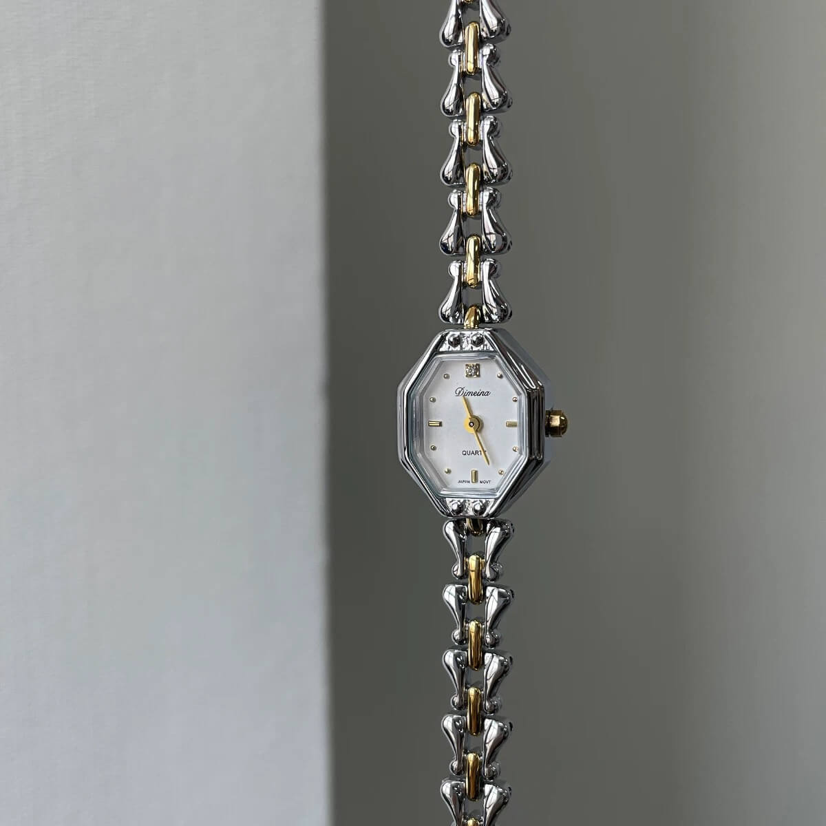 Irregular small face bracelet watch