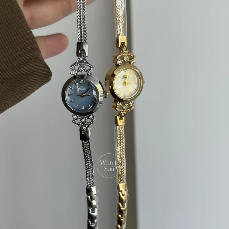 Chic Round Small Face Thin Bracelet Watch