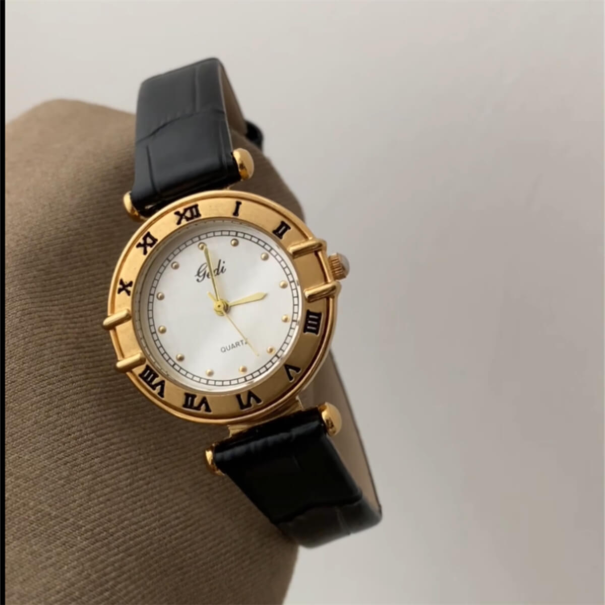 Vintage Style Brown/Black Leather Round Gold Face Watch