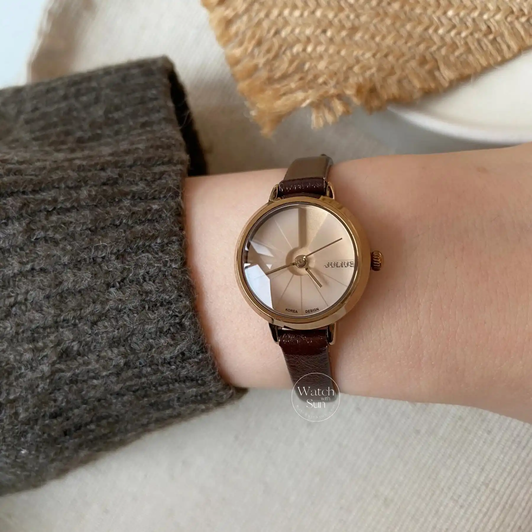 Minimalist Style Brown Round Leather Watch for Women