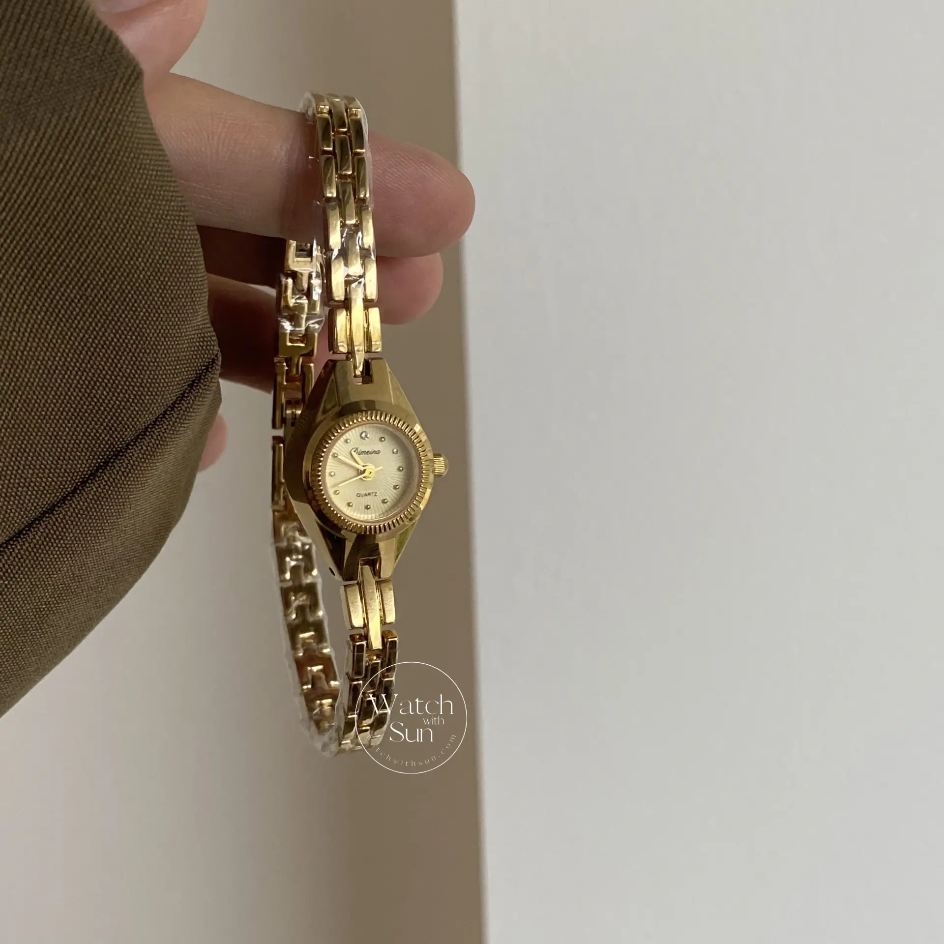 Chic Style Gold/Silver Round Stainless Steel Watch