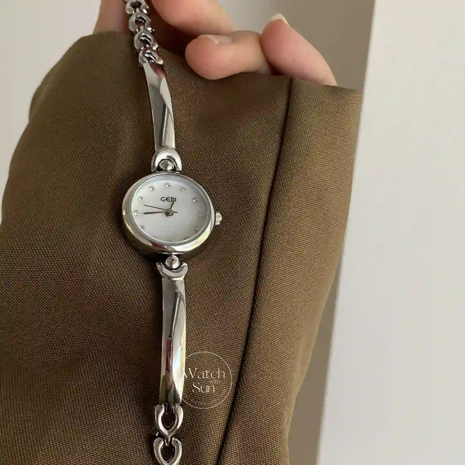 Chic Style Silver Round Stainless Steel Bracelet Watch