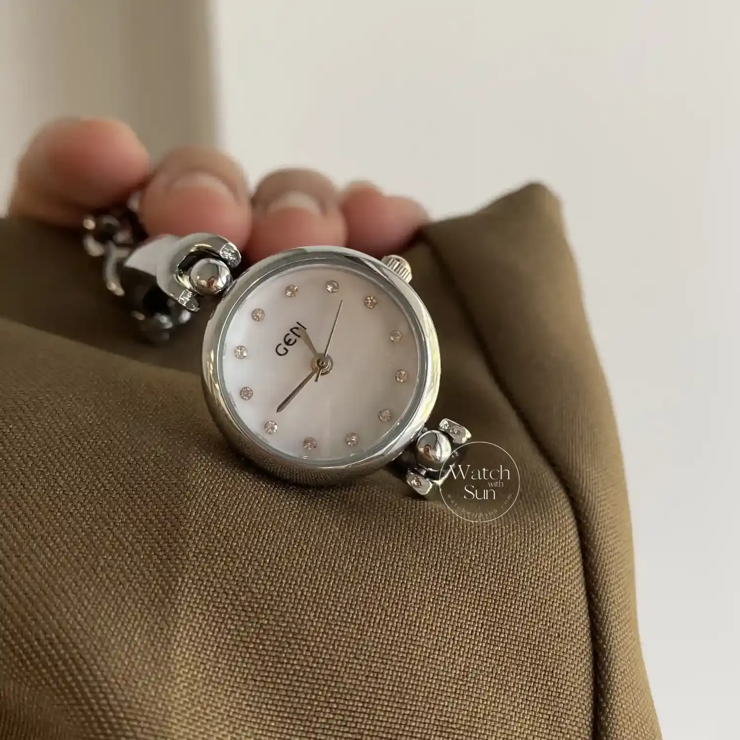 Chic Style Silver Round Stainless Steel Bracelet Watch