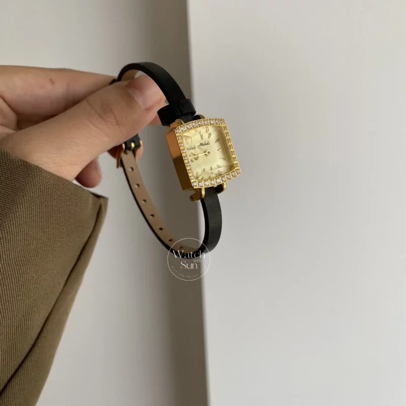 Chic Style Black-Gold Diamond Square Leather Wristwatch