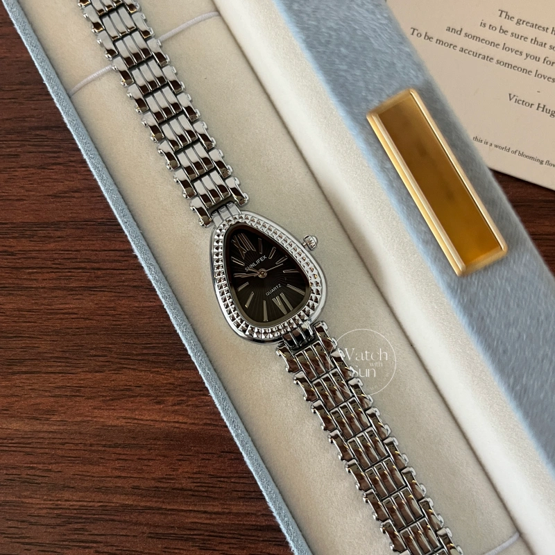 Vintage Style Gold/Silver Snake Head Shape Stainless Steel Watch