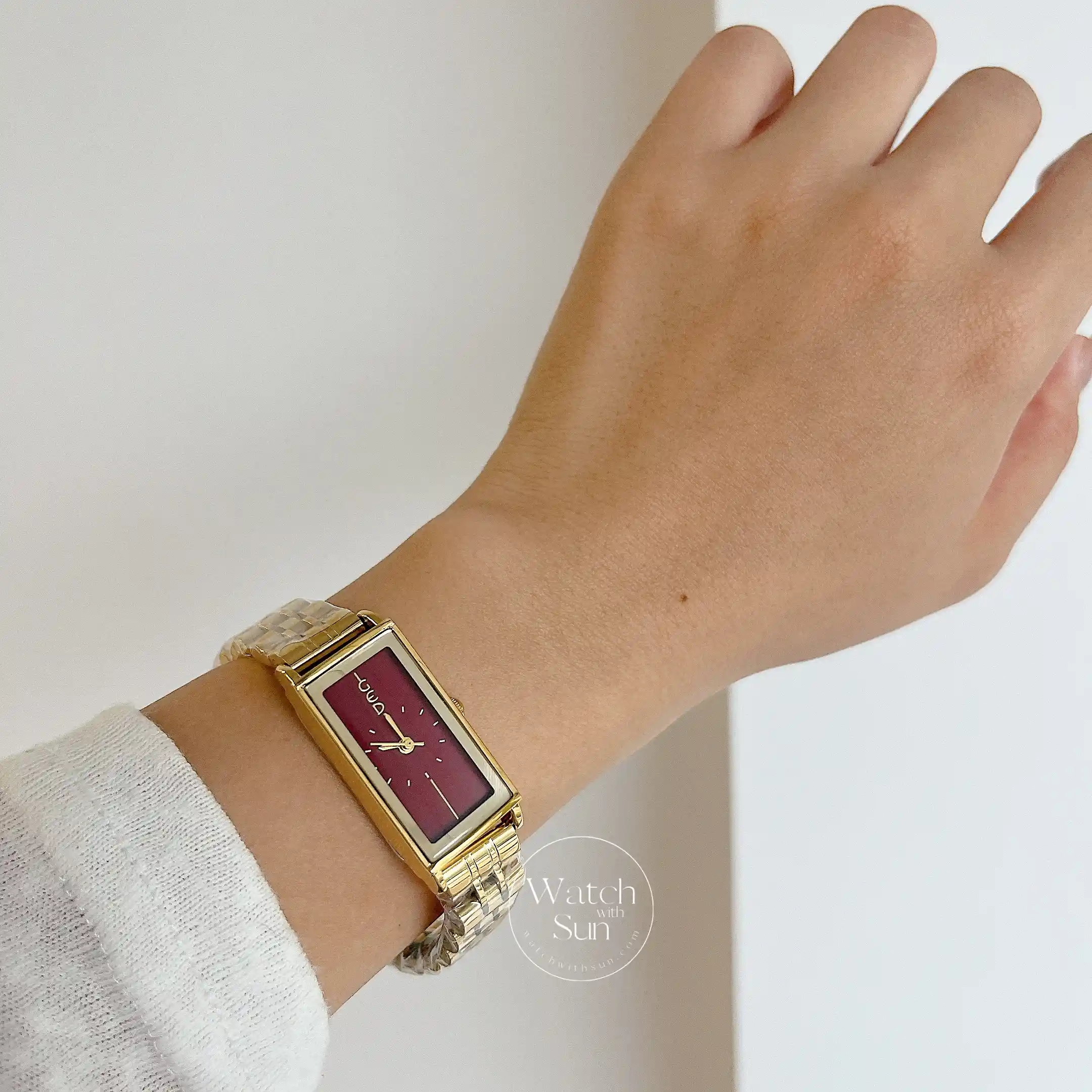 Vintage-Inspired Gold Watch Rectangular Case Burgundy Dial Watch for Women