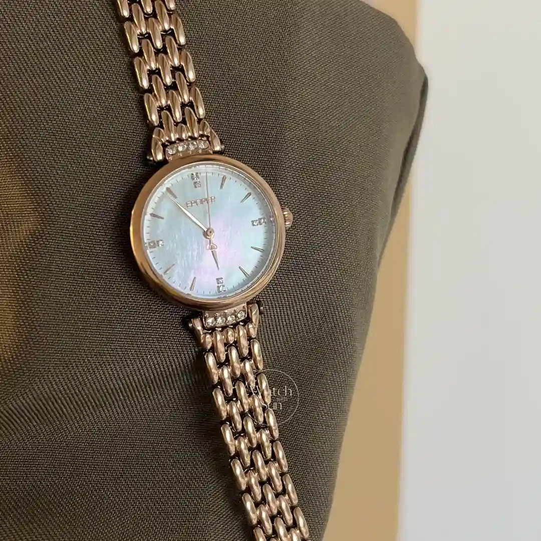 Vintage Gold/Silver Round Face Mother of Pearl Watch