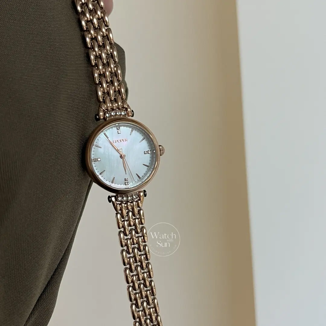 Vintage Gold/Silver Round Face Mother of Pearl Watch