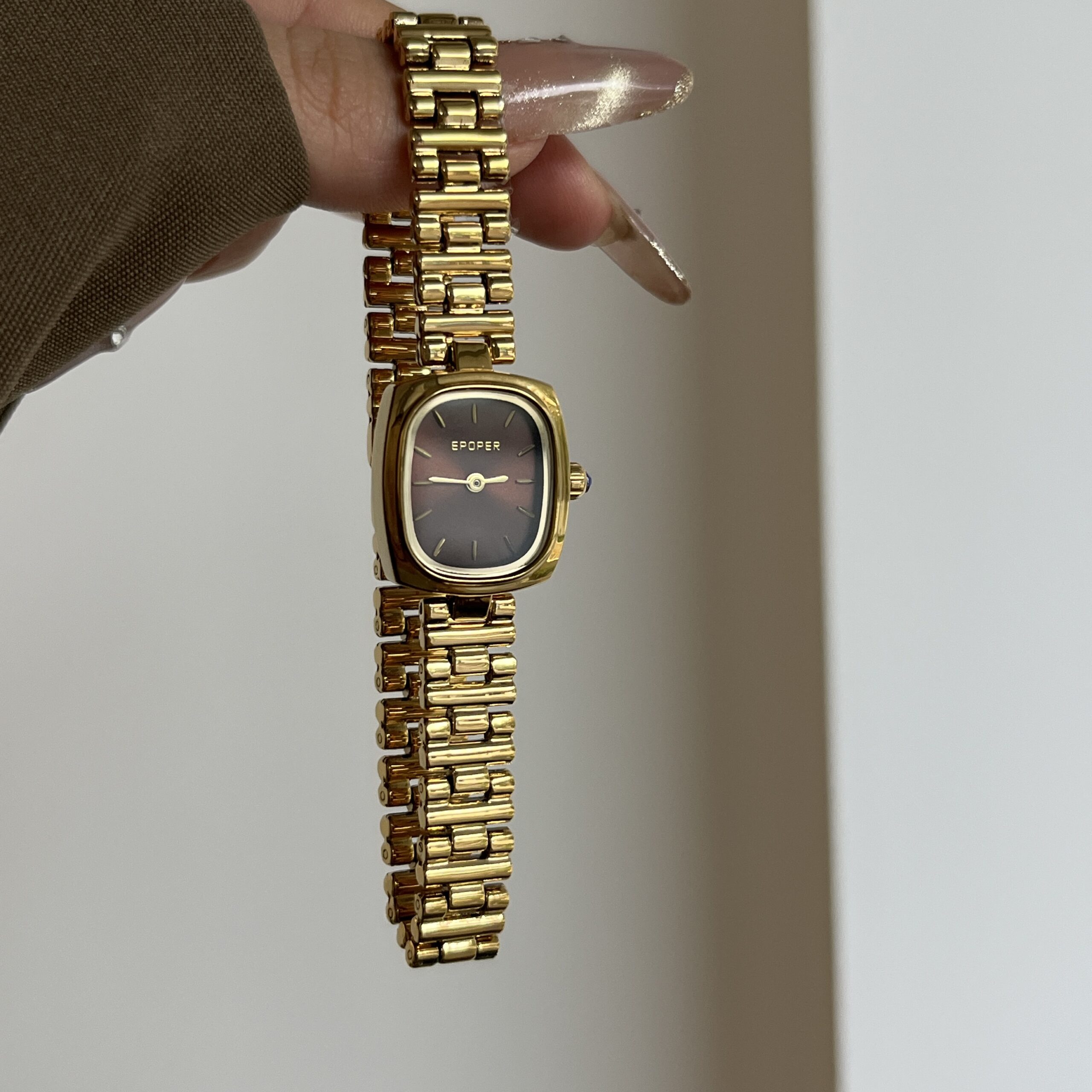 Chic Style Brown/White Oval Stainless Steel Bracelet Watch