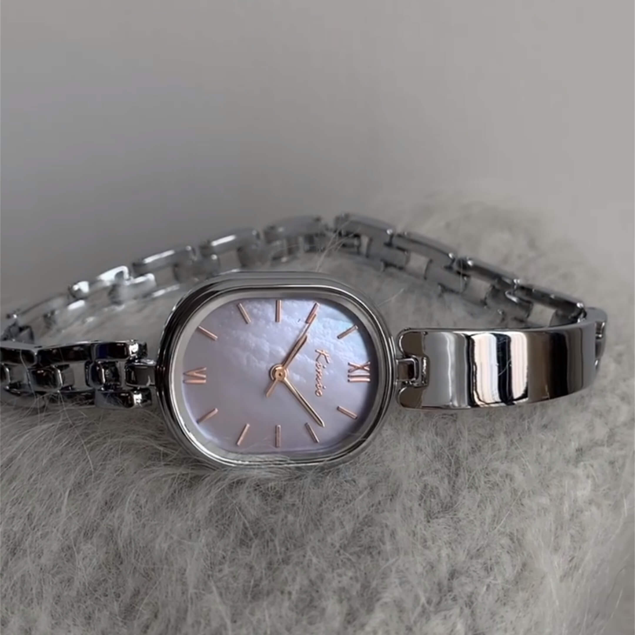 Chic Purple Mother of Pearl Face Bracelet Watch