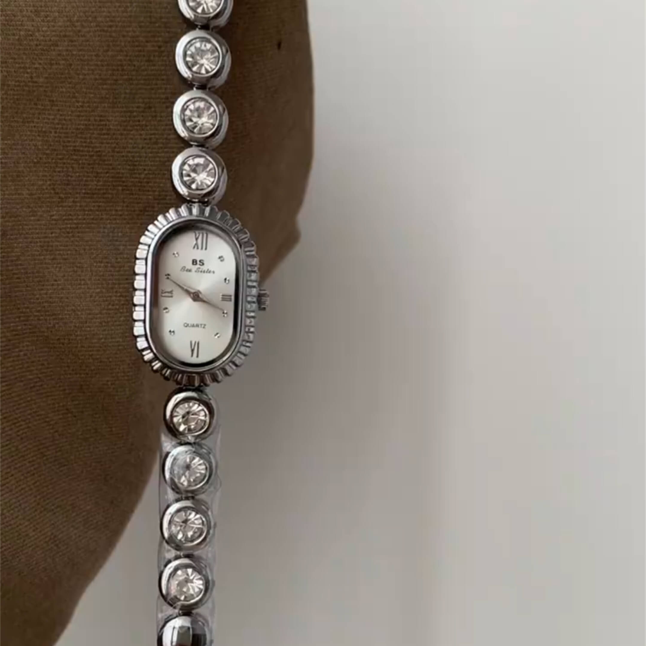 Chic Gold/Silver Round-Square Face Bracelet Watch