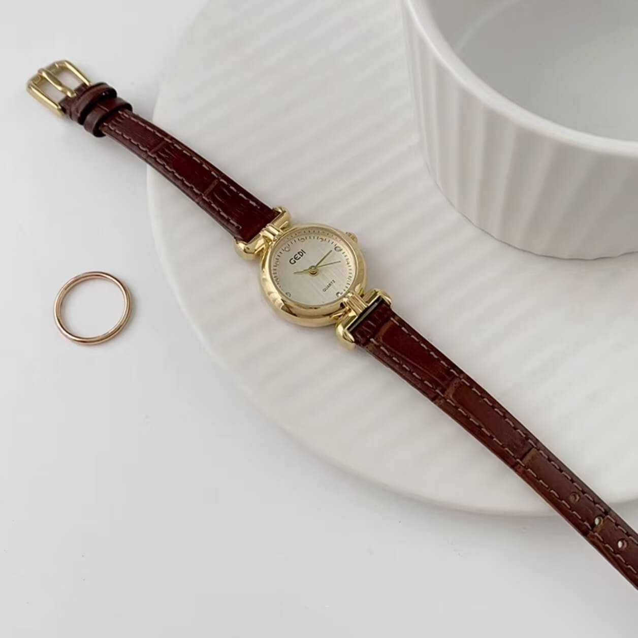 Vintage Black Round Genuine Leather Watch for Women