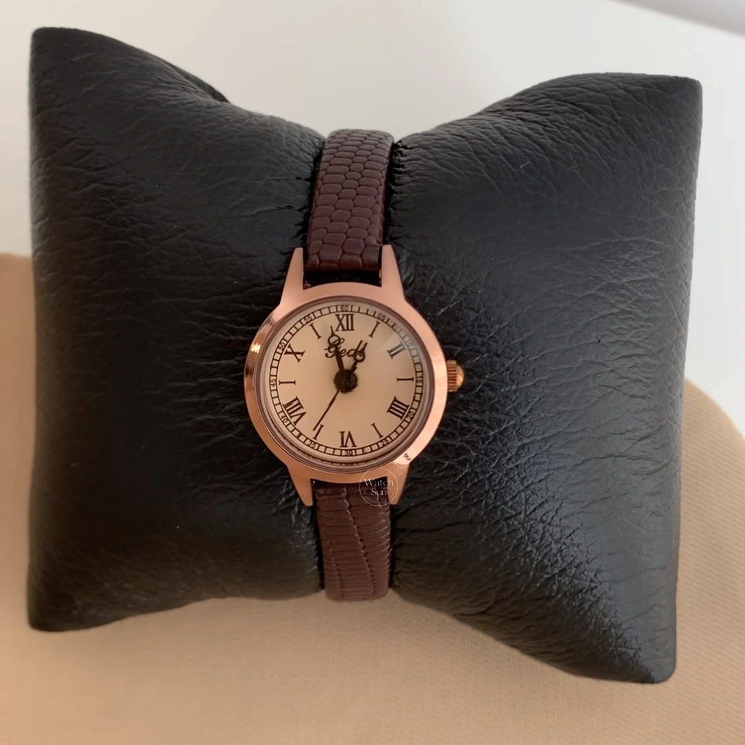 Vintage Style Round Face Brown Leather Watch