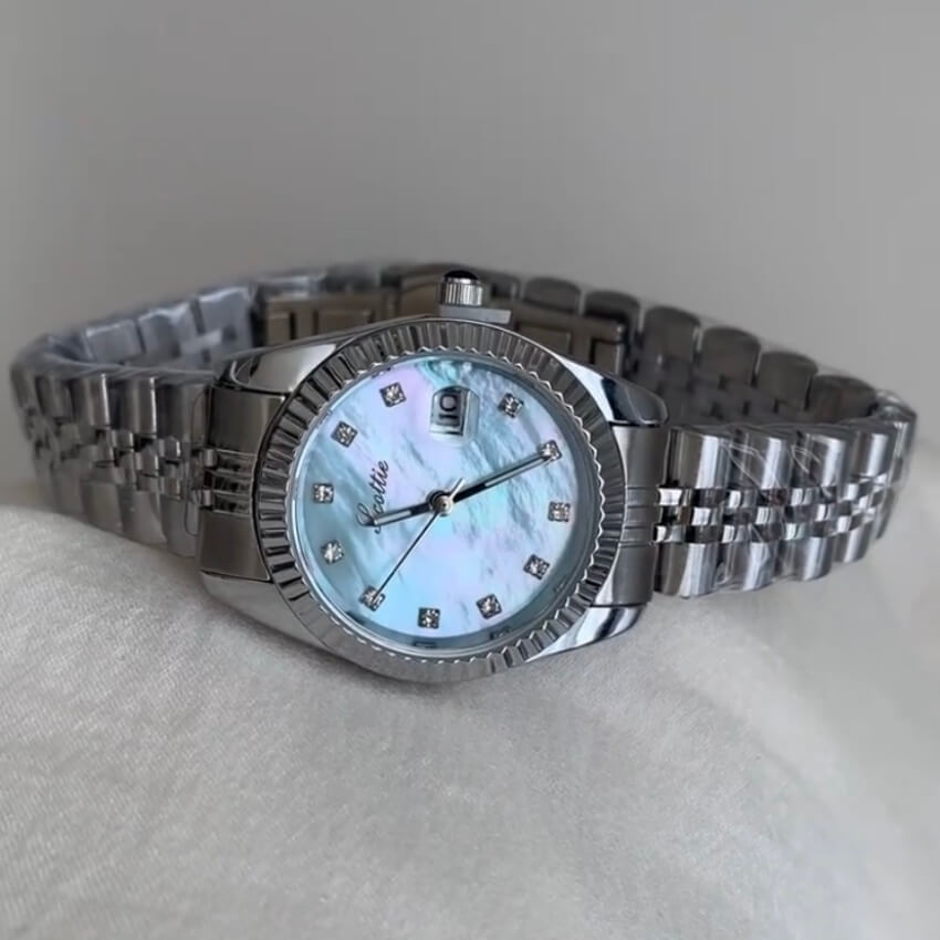 Dainty Style Blue Round Face Silver Bracelet Women's Watch