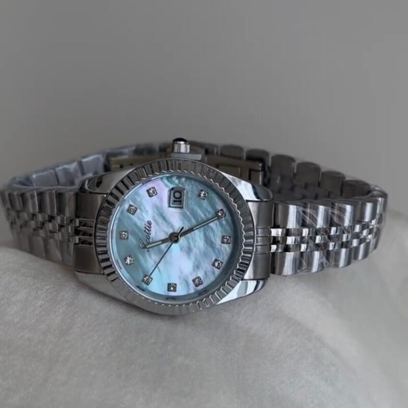 Dainty Style Blue Round Face Silver Bracelet Women's Watch