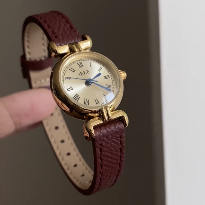 Vintage Style Gold Small Round Face Leather Ladies Watch