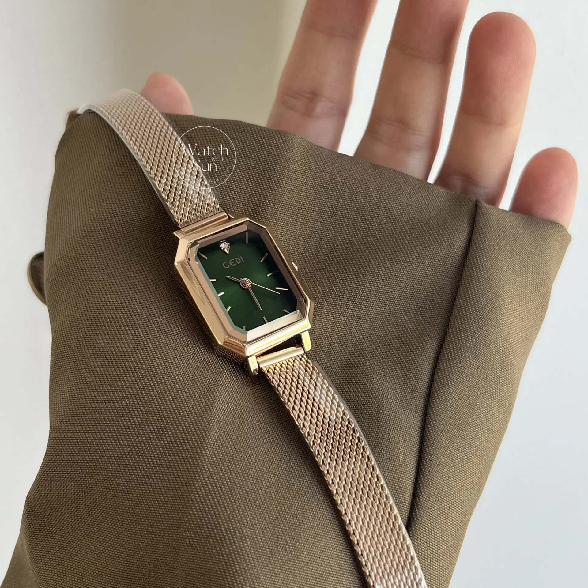 Dainty Green Small Suare Face Women's Watch