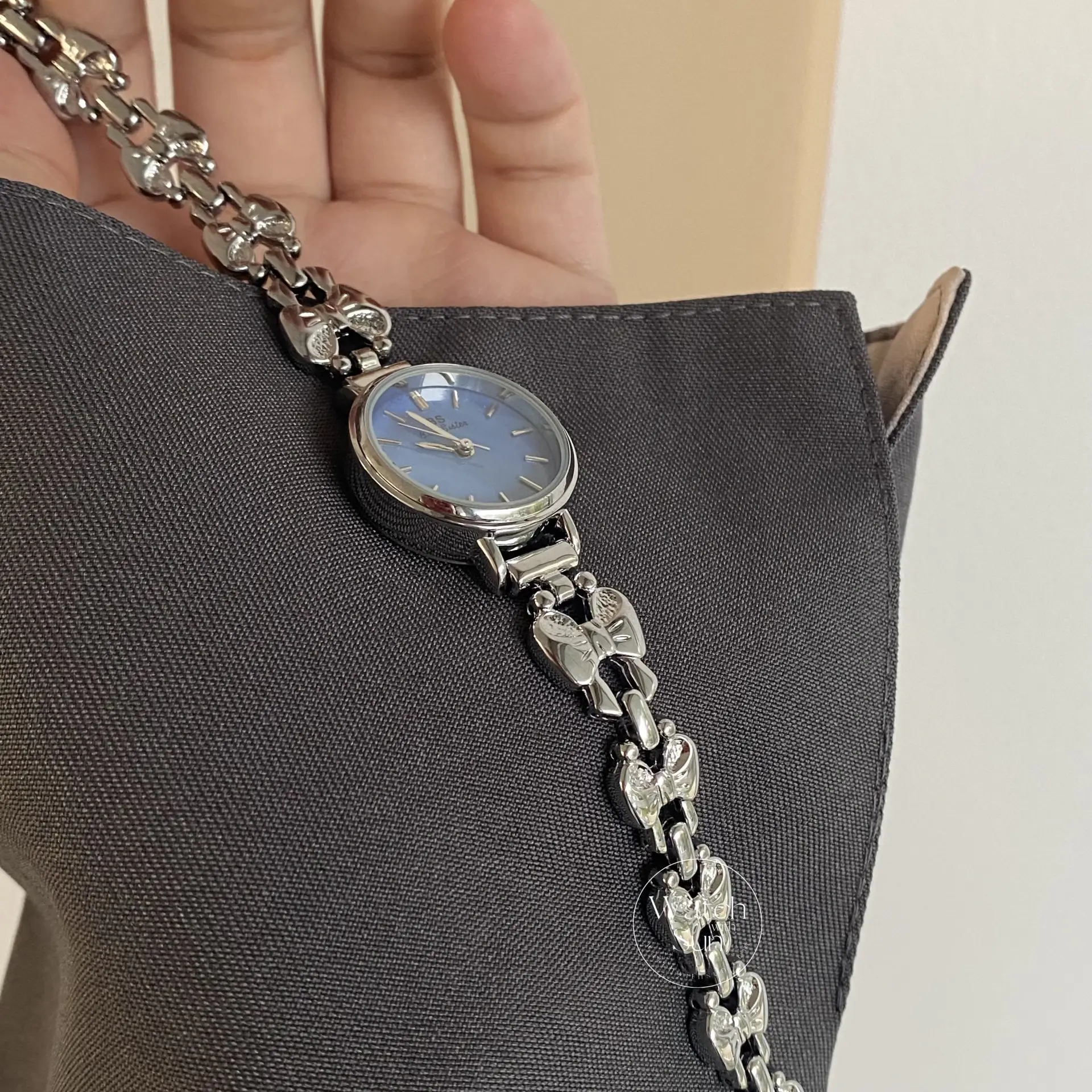 Dainty Blue Motherof Pearl Face Bracelet Watch