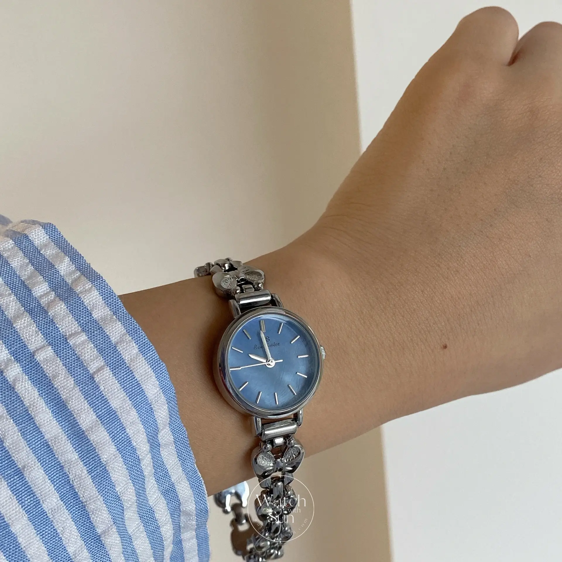 Dainty Blue Motherof Pearl Face Bracelet Watch