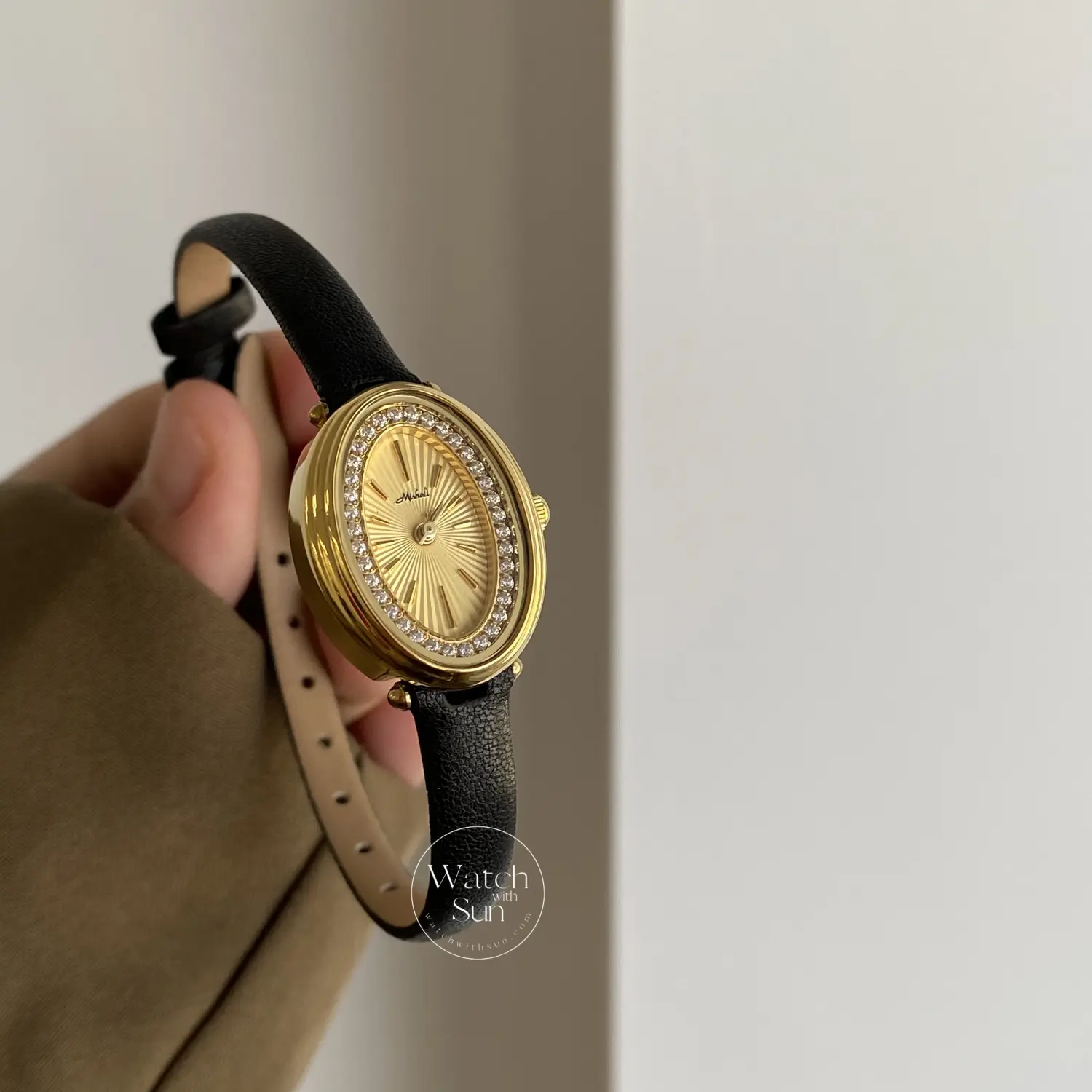 Vintage Gold Small Oval Face Red/Brown/Black Leather Watch