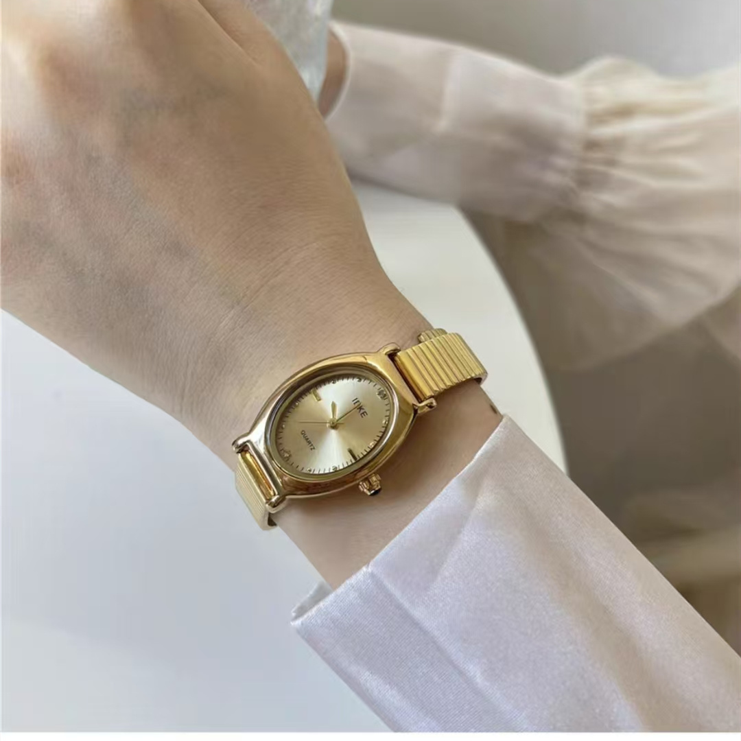 Vintage Style Rose Gold Oval Bracelet Ladies Watch